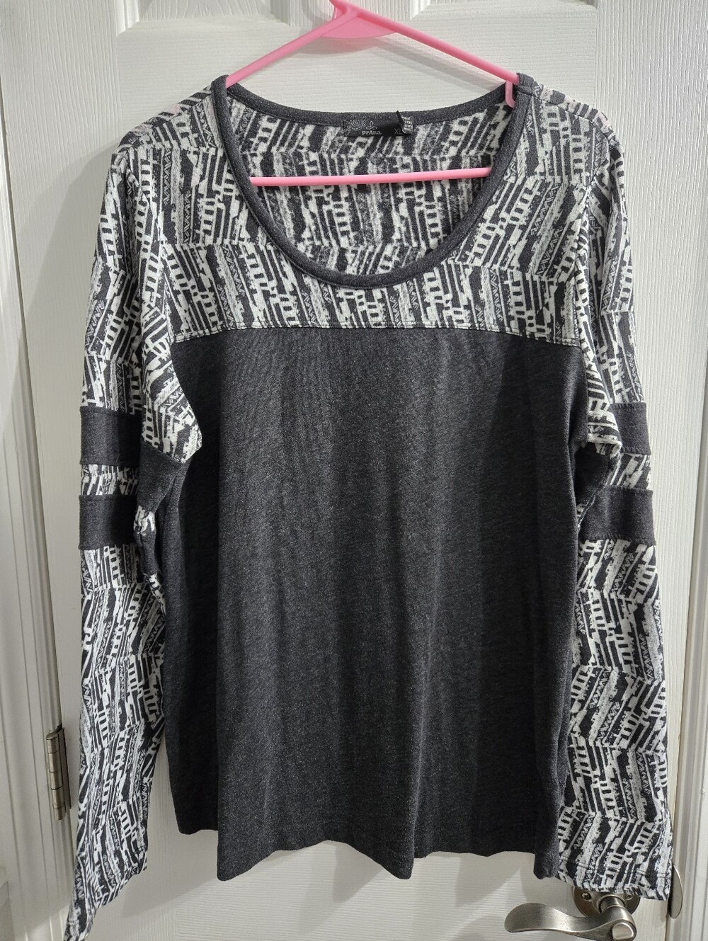 Prana LS Tee Geometric Print Shirt Top Sz XL